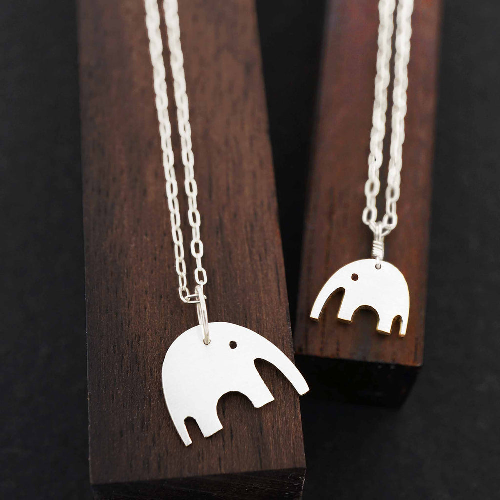 Elephant Mother Daughter Necklaces Set Minimalist Animal Jewelry