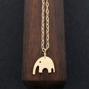 Minimalistische olifant ketting met optionele Diamond Ons, massief goud of zilver