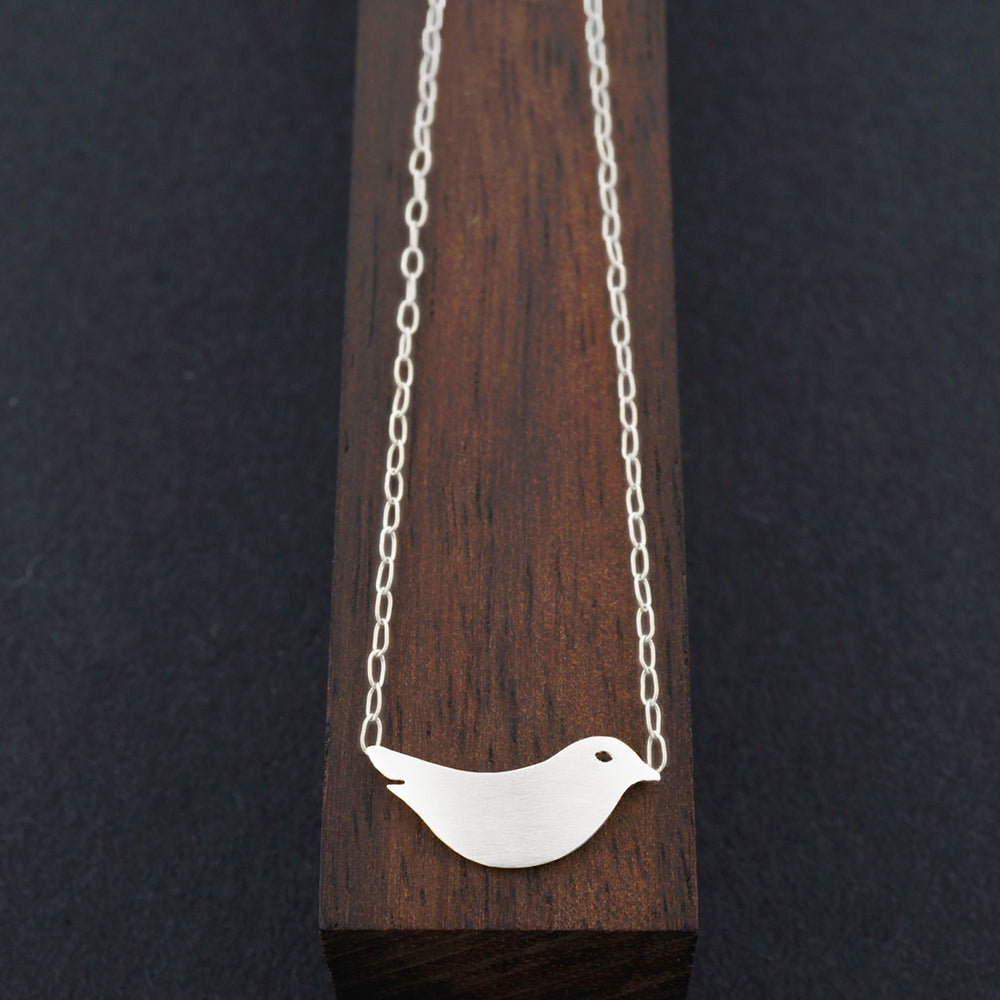 
            
                Load image into Gallery viewer, Diamond Eye Minimalist Bird Necklaces, Solid Gold -Attached to Chain-AF HOUSE
            
        