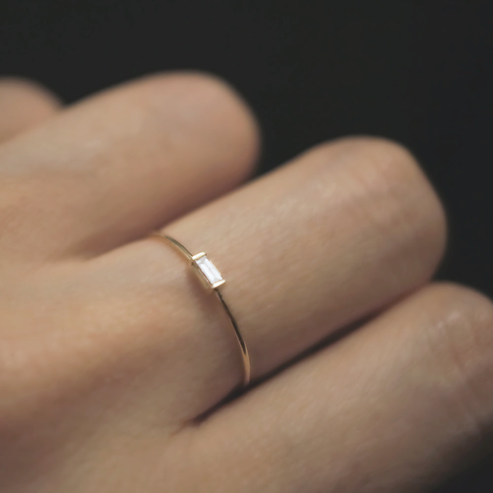 
            
                Load image into Gallery viewer, Baguette Diamond Ring 14KYG - AF HOUSE
            
        