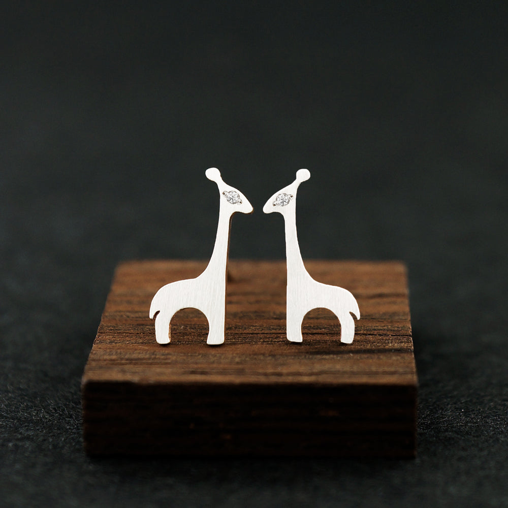 
            
                Load image into Gallery viewer, Giraffe Stud Earrings Silver with Diamond Eye | AF HOUSE
            
        
