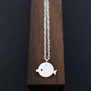 
            
                Load image into Gallery viewer, Fish Necklace-AF HOUSE
            
        