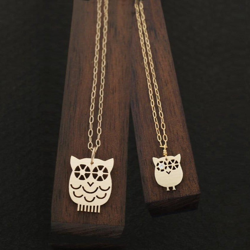 
            
                Load image into Gallery viewer, Mother and Baby Owl Necklace 14kY Gold | AF HOUSE
            
        