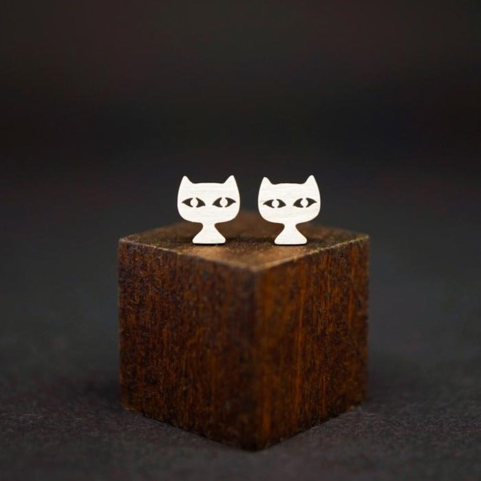 Cat Face Stud Earrings-Silver