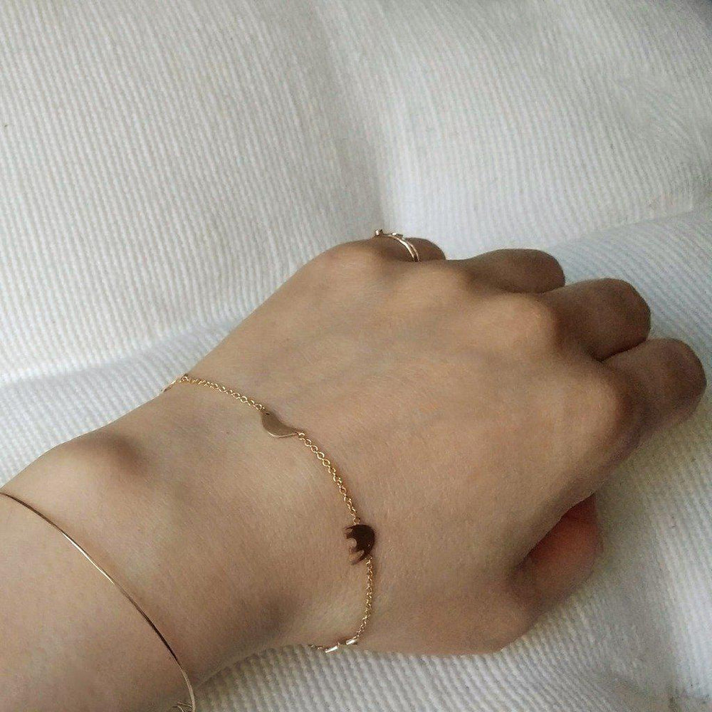 Fünf Bettelarmband